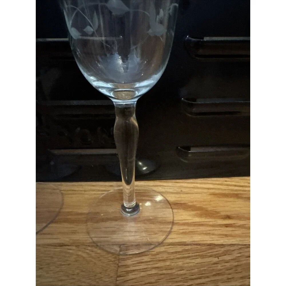 Glasses Floral Etched Wine Water Goblets Stem Victorian 8.5” Vtg Elegant Luxury